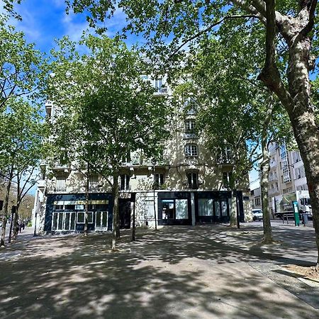 Апартаменты Cosy Hideaway Near Montparnasse Париж Экстерьер фото
