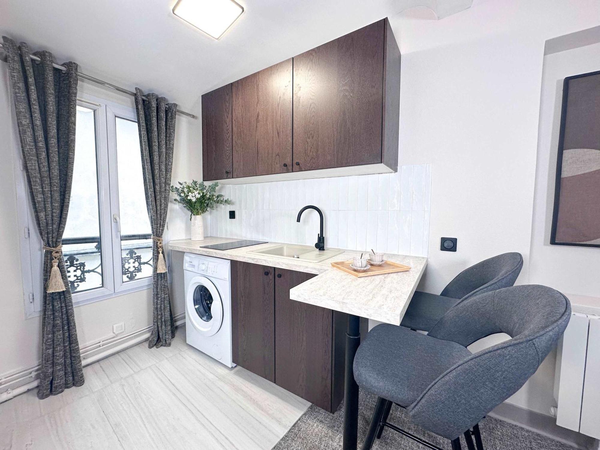 Апартаменты Cosy Hideaway Near Montparnasse Париж Экстерьер фото