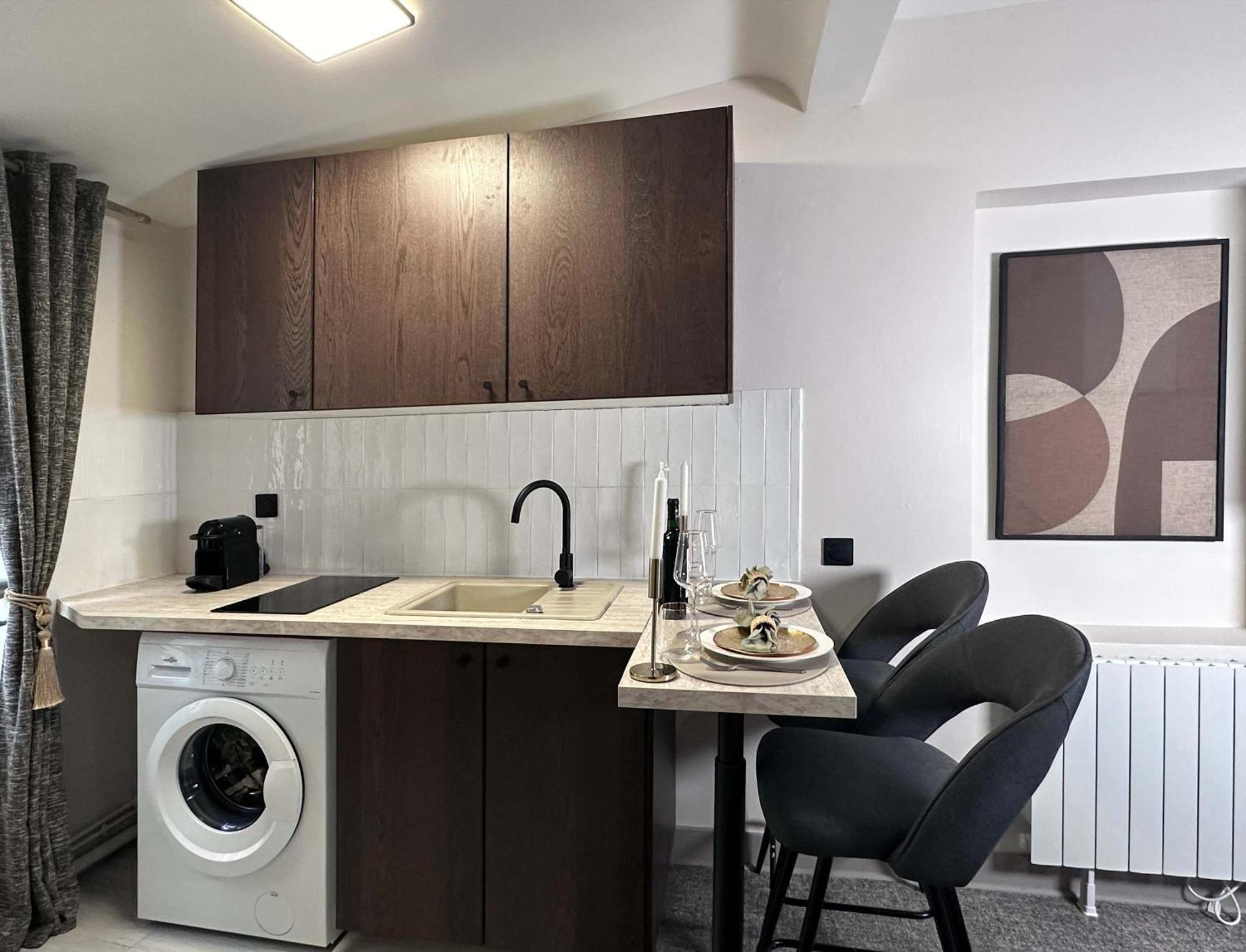 Апартаменты Cosy Hideaway Near Montparnasse Париж Экстерьер фото